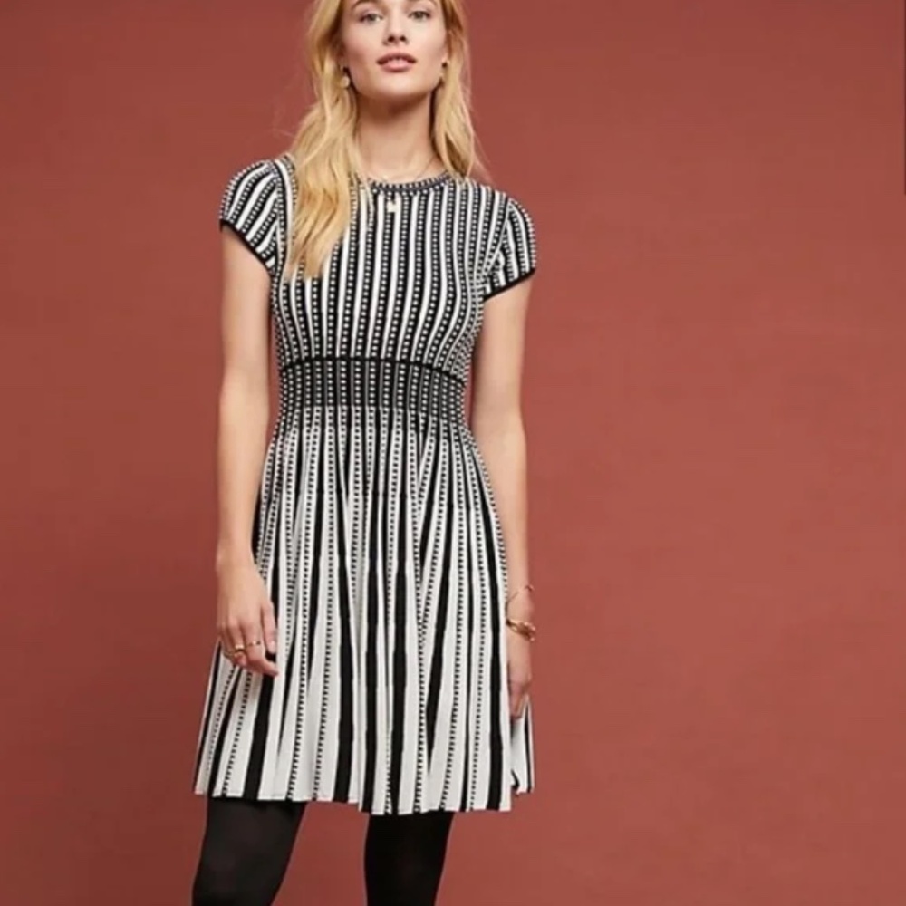 Maeve Baird Black White Knit Stripe Sweater Dress Size Medium